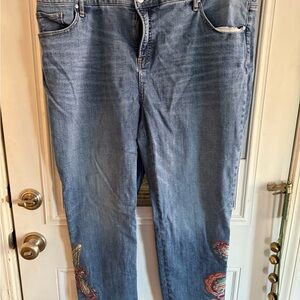 Chico's Blue jeans Girlfriend Ankle So Slimming Cropped Embroidery Beaded EUC